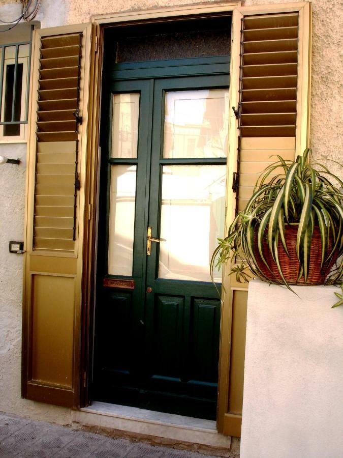 レッジョ・ディ・カラブリアCasa Zerbiアパートメント エクステリア 写真